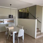 فيلة Altos De