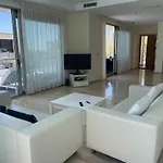 Altos De فيلة *