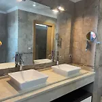Altos De فيلة *