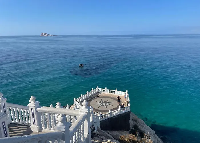 빌라 Altos De 피네스트라트